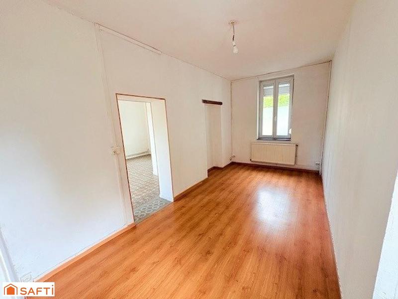 Maison - 95 m² - 7 pièces