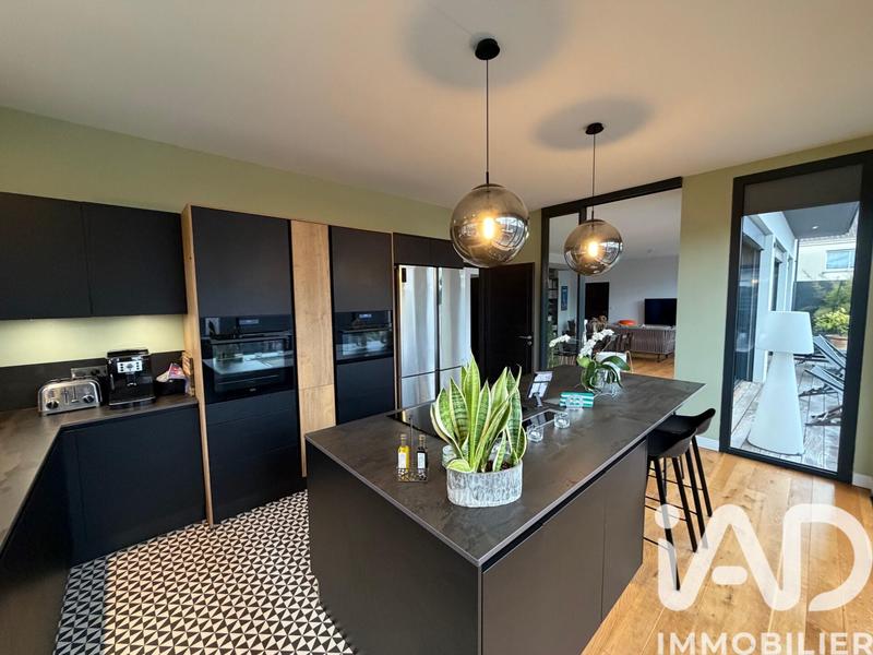 Maison de maîtres - 150 m² - 6 pièces