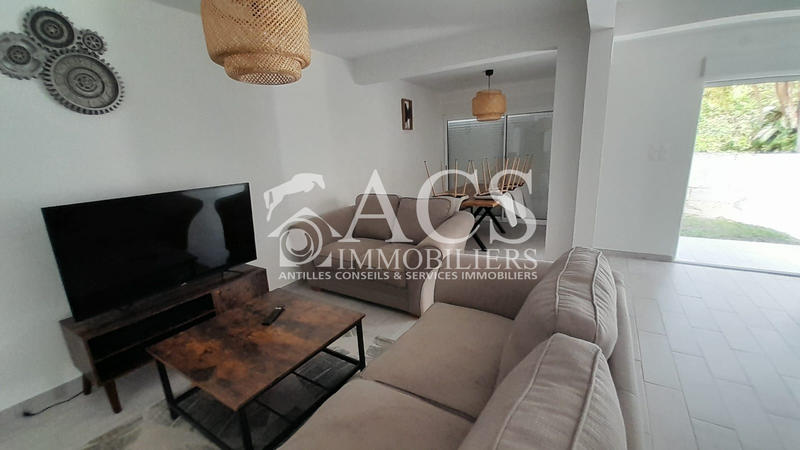 Maison - 111 m² - 4 pièces