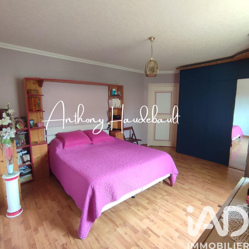 Maison - 181 m² - 8 pièces