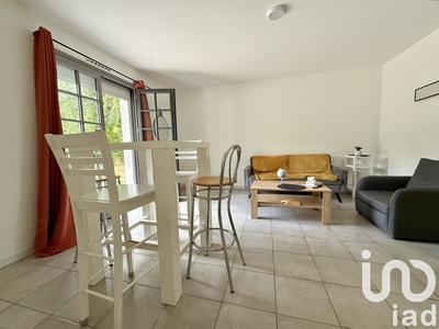 Maison - 92 m² - 6 pièces