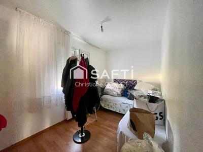 Maison - 171 m² - 9 pièces