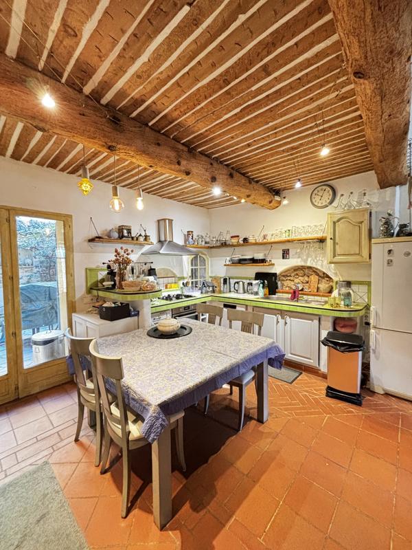 Appartement - 102 m² - 4 pièces