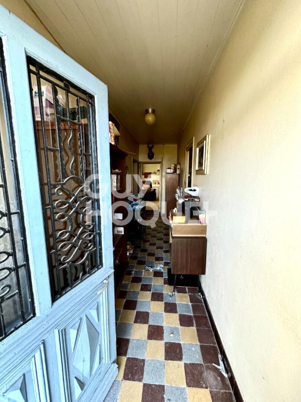 Maison - 97 m² - 6 pièces