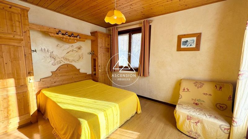 Châlet - 266 m² - 14 pièces