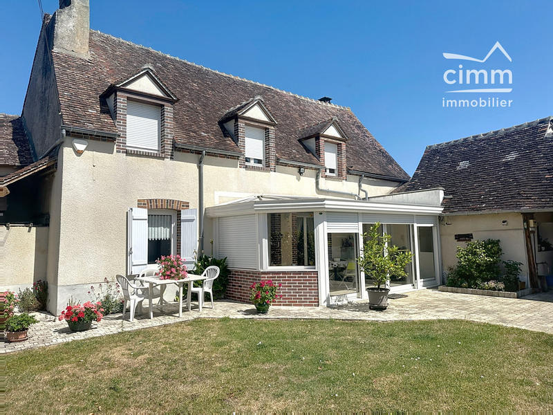 Maison - 154 m² - 8 pièces