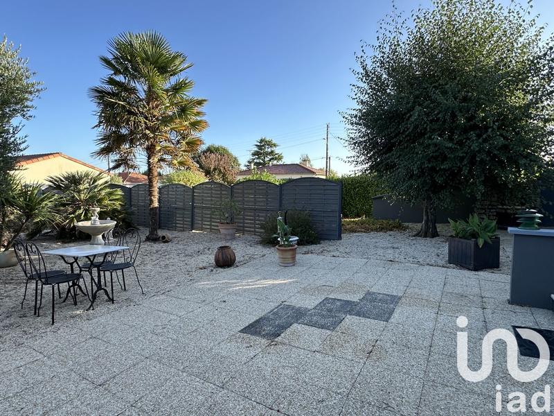 Maison - 209 m² - 6 pièces