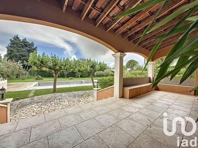 Maison - 175 m² - 6 pièces