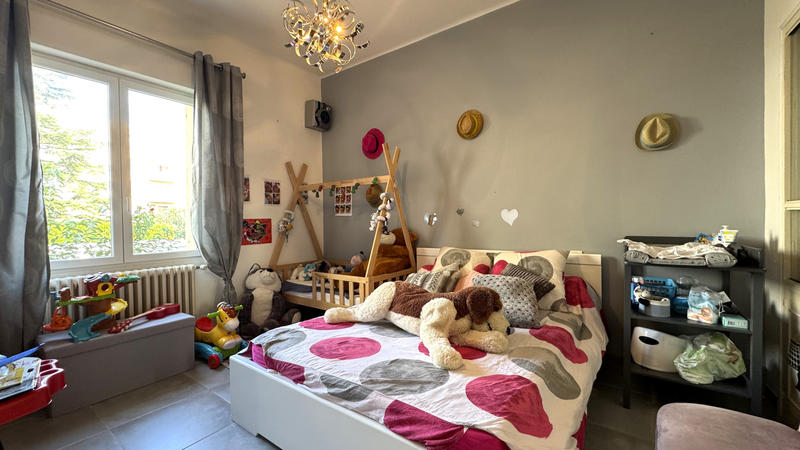 Appartement - 105 m² - 4 pièces