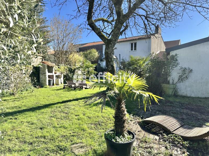 Maison - 127 m² - 5 pièces