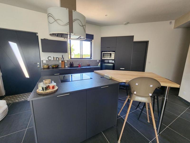 Maison - 110 m² - 5 pièces