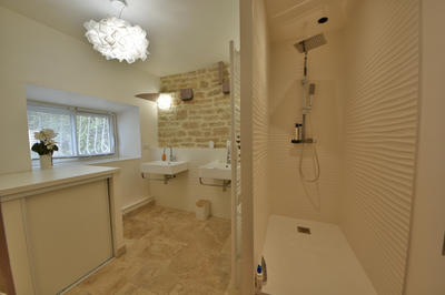 Maison - 180 m² - 6 pièces