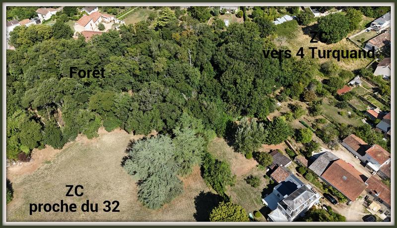 Maison de domaine - 670 m²