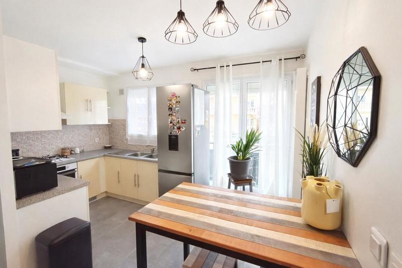 Maison de ville - 134 m² - 8 pièces