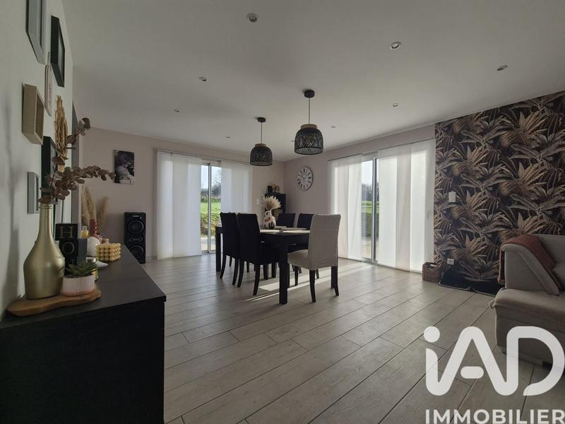 Maison - 140 m² - 6 pièces