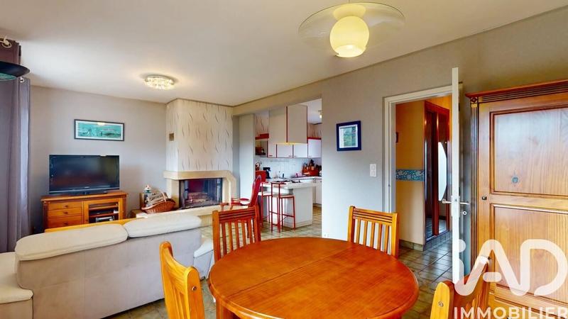 Maison - 90 m² - 5 pièces