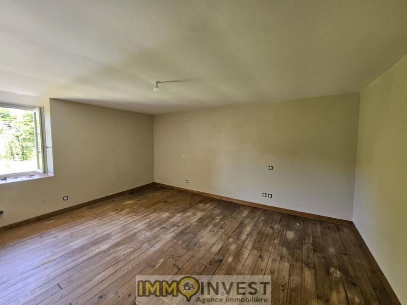 Propriété - 195 m² - 10 pièces