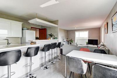 Appartement - 110 m² - 4 pièces