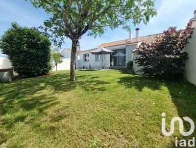 Maison - 96 m² - 5 pièces