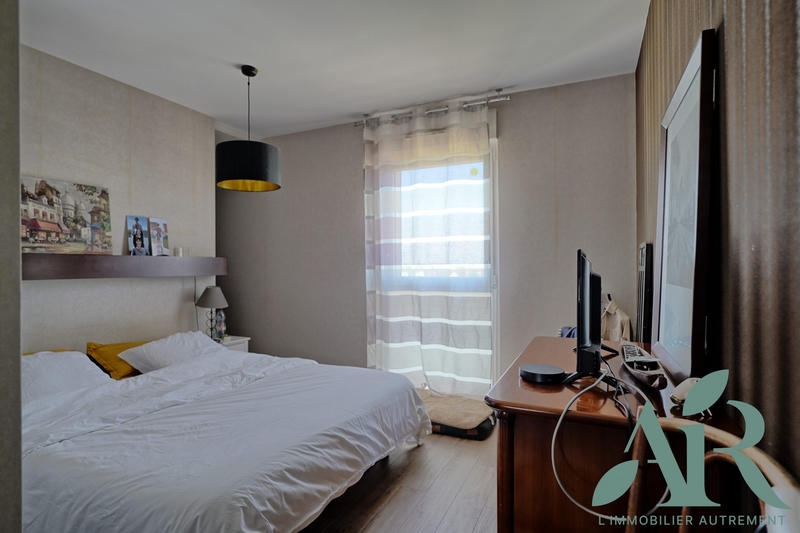 Appartement - 106 m² - 5 pièces