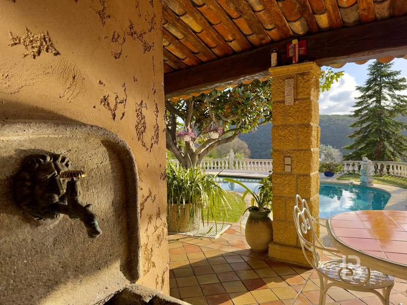 Maison - 135 m² - 4 pièces