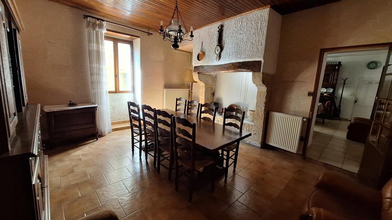 Maison - 160 m² - 4 pièces