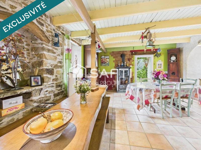 Maison - 228 m² - 9 pièces