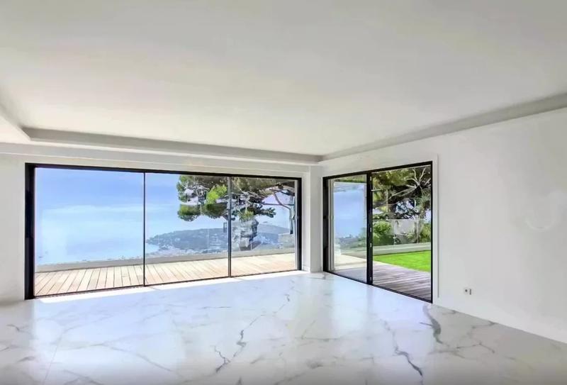 Villa - 237 m² - 5 pièces