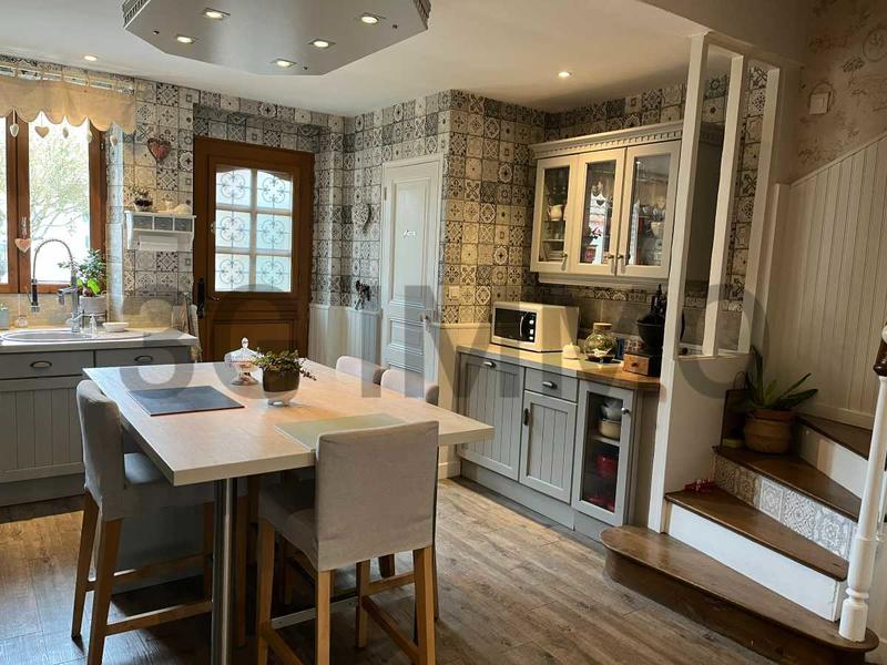 Maison de village - 176 m² - 7 pièces