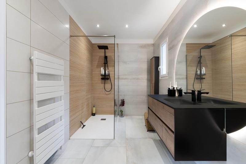 Villa - 220 m² - 7 pièces