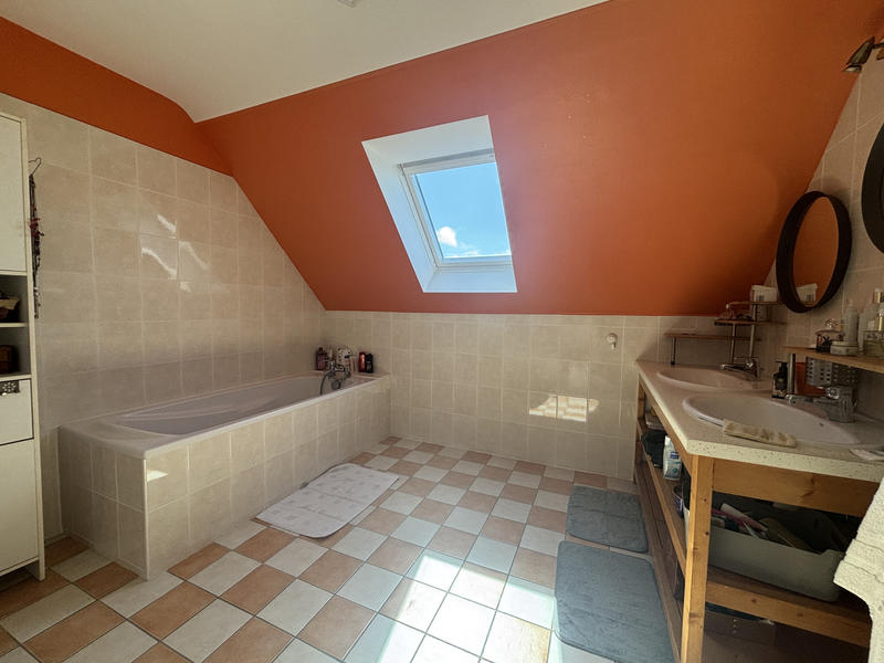 Maison - 135 m² - 6 pièces