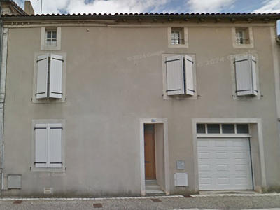 Maison de bourg - 214 m² - 8 pièces