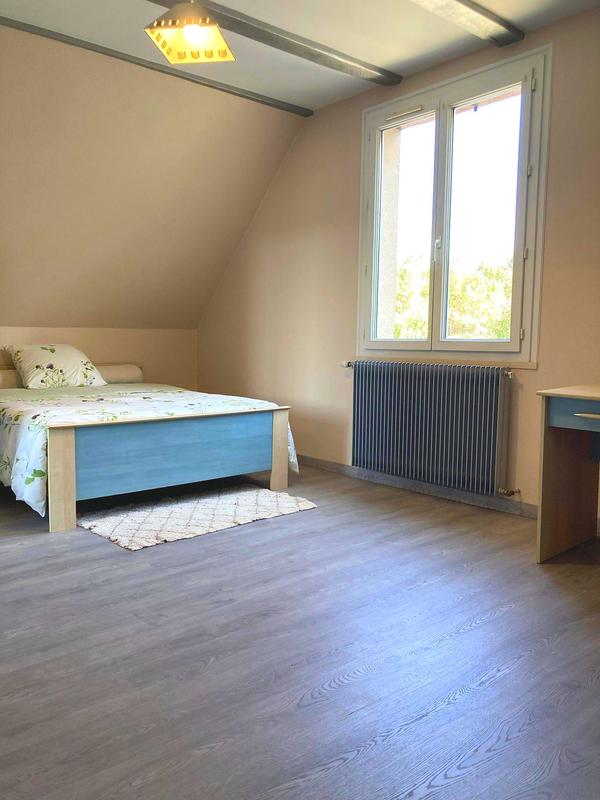 Maison - 140 m² - 5 pièces