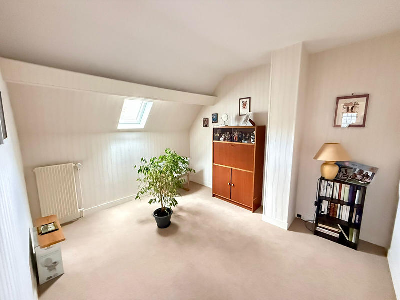 Maison - 140 m² - 7 pièces