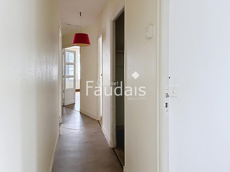 Appartement - 115 m² - 5 pièces