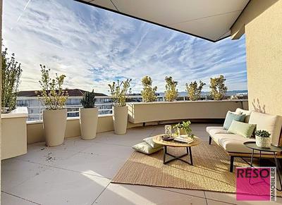 Appartement - 138 m² - 5 pièces