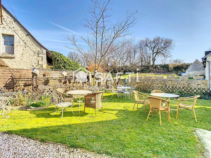 Maison - 223 m² - 8 pièces