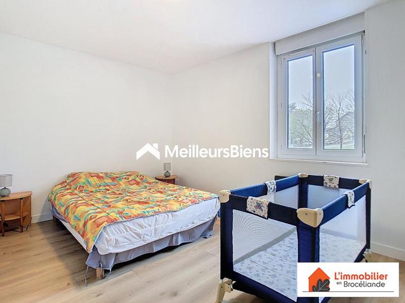 Local d'activité / Entrepôt - 315 m² - 13 pièces