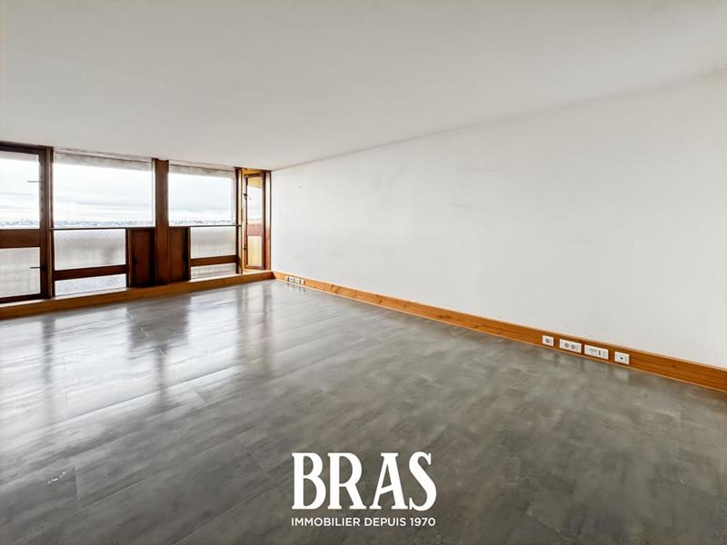 Appartement - 72 m² - 4 pièces