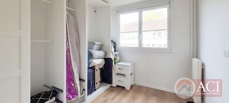 Appartement - 80 m² - 5 pièces