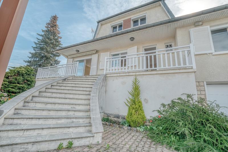 Maison - 148 m² - 7 pièces