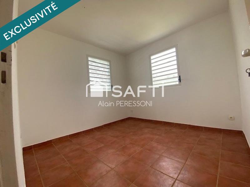 Maison - 211 m² - 9 pièces