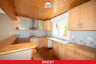 Maison - 112 m² - 6 pièces