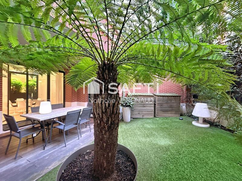 Appartement - 140 m² - 5 pièces