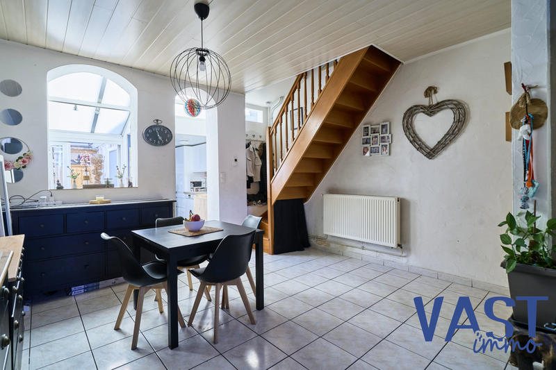 Maison ancienne - 90 m² - 5 pièces