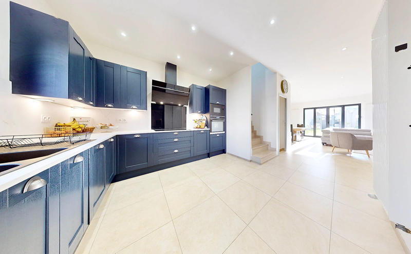 Maison - 169 m² - 5 pièces