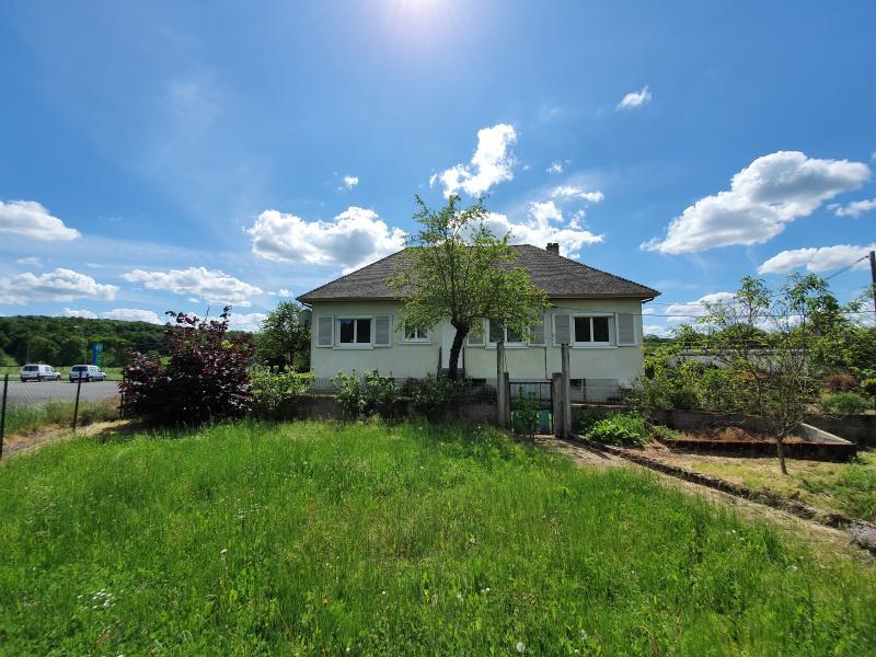 Maison - 106 m² - 5 pièces