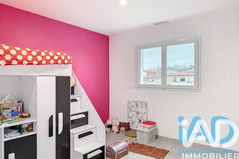 Maison - 107 m² - 5 pièces