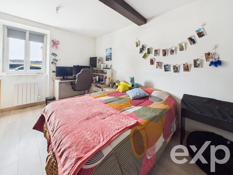 Maison - 105 m² - 4 pièces