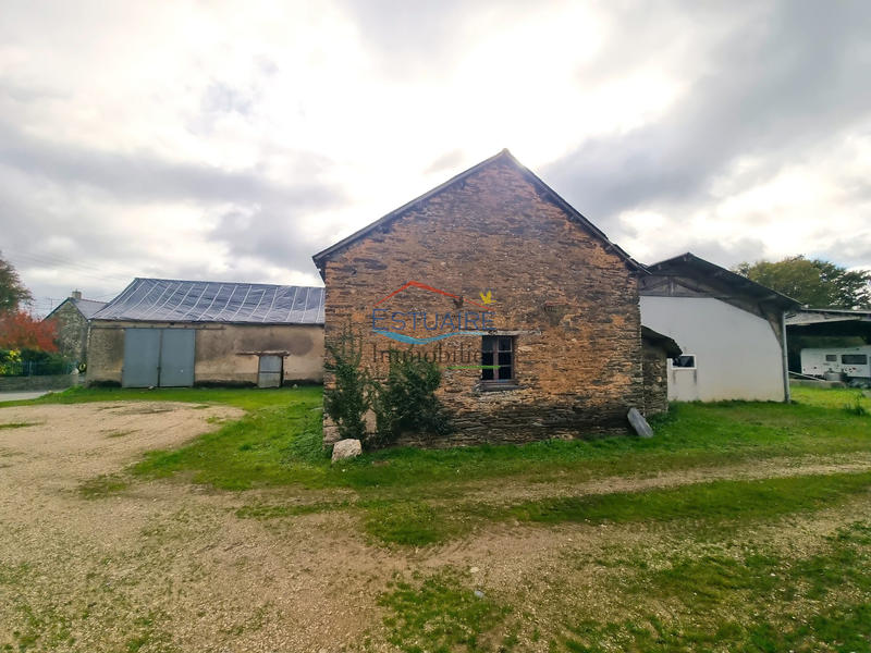 Maison ancienne - 270 m² - 6 pièces